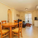 025 Sunny Oasis - Alicante