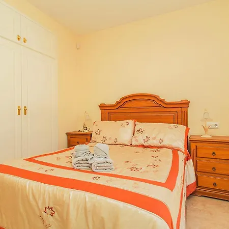 025 Sunny Oasis - Alicante דירה *