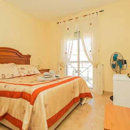 025 Sunny Oasis - Alicante טורבייחה