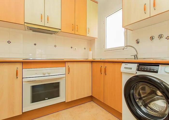 025 Sunny Oasis - Alicante Apartment