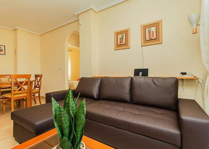 025 Sunny Oasis - Alicante Apartment Torrevieja